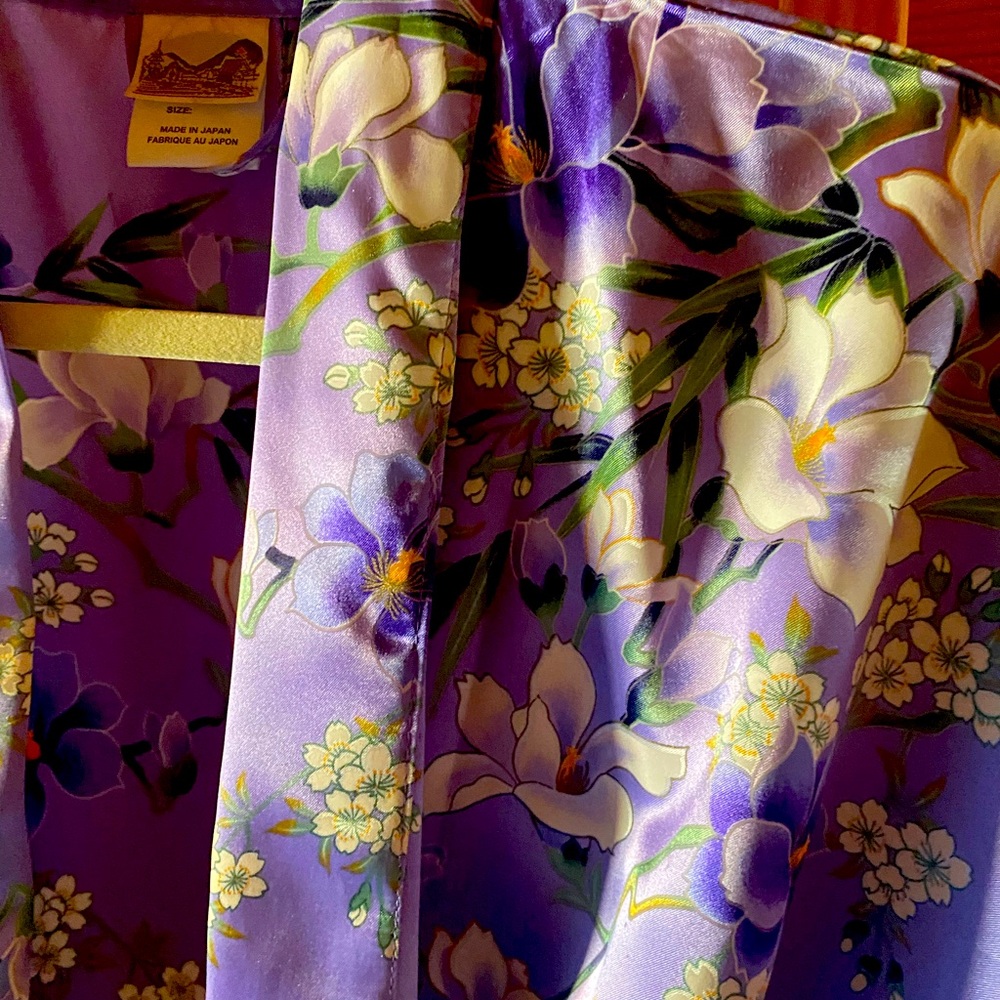 Kimono - Picture 7 of 10
